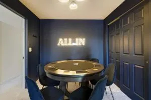 Rockies Royale Modern & Bright Outdoors Fun - Papeton