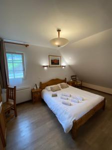 Hotels Logis Hotel Restaurant Auberge du Bougnat : photos des chambres