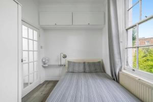 One Bed Apartment in Camden