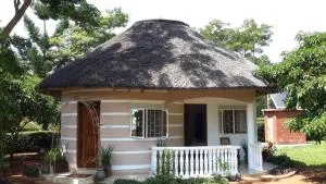 Brownstone Country Home - Bobi