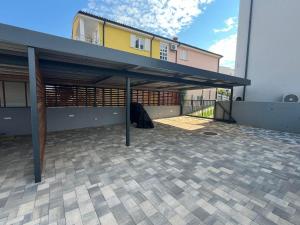 Apartmen ARMINAN 52 TERRACE, POOL FREE PARKING -NOVIGRAD