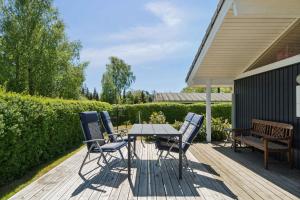 Cozy Holiday Home Close To Marielyst Beach