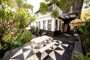 Green Points EYRIE - Indulge in an Urban Oasis
