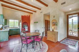 Chic Tucson Casita with Deck and Panoramic Views!