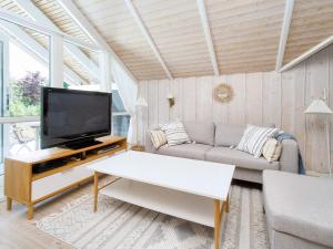 Holiday home Græsted IV