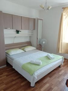 Triple Room room in Rooms by the sea Sucuraj Hvar - 6734