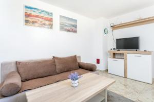 Apartments by the sea Mastrinka, Ciovo - 22956