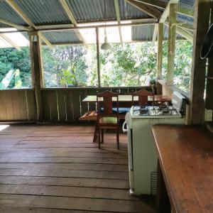 Pavones Rustic Jungle Cabin