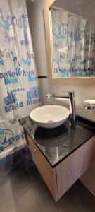 Departamento en PEATONAL con SEGURIDAD privada 24hs