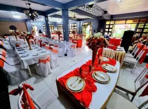 Reyes Beach Resort - Tabaco