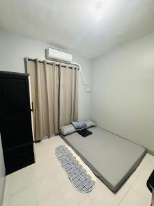 Ynas Place - Calapan City Staycation