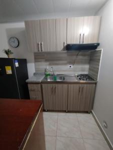 Hermoso Apartaestudio a 25 minutos del parque del café