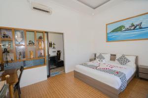 Suite Deluxe Nhìn Ra Biển (Deluxe Suite with Sea View)