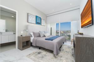 Luxury Apartment with Pool and Jacuzzi on Terrace in Médano