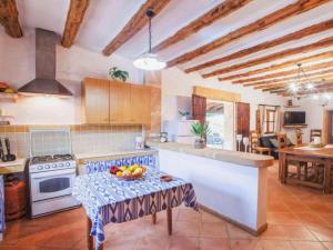 Villa in Manacor with Pool and Tennis Court