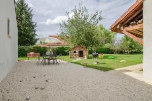 Maisons de vacances La petite maison dans lusigny : photos des chambres