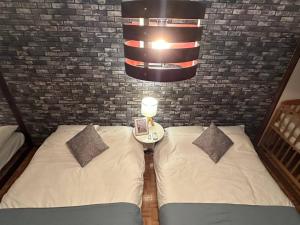 大阪中心地にステイ！無料駐車場付き物件！最大7名宿泊可能、1DK戸建を一棟貸切！無料WIFI付き！