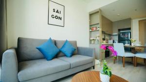 May Homes - Masterise Centre Point