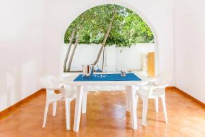 Villa Kareema 1A con accesso diretto alla Spiaggia di San Pietro in Bevagna