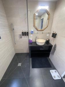 Villa avec piscine 35 min de Paris