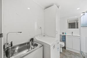 Sun & Surf Aldinga Beach Apartment