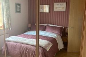 Luxurious apartment with balcony and sea views