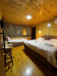 Hesaplı köfteci otel