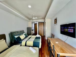 Couple Suite at Casa Residency 5 mins walk to LRT, Jalan Alor & Bukit Bintang