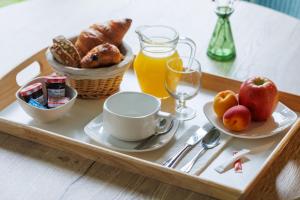 Hotels The Originals Boutique, Hotel Le Pariou, Issoire : photos des chambres