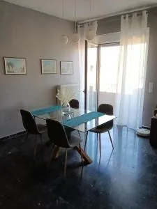 Tomprouk Seaview - Karteros