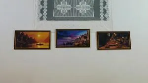 Varanasi Vibes Apartment A Haven for travelers - Rāmnagar