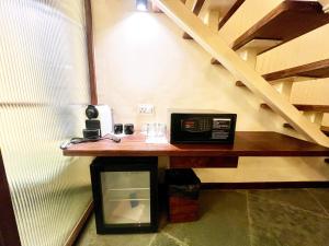 Avhyay Resort