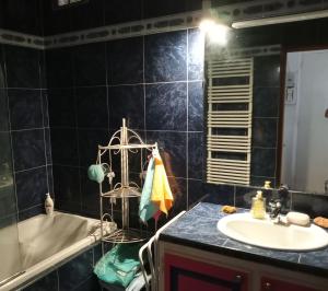 Appartements appartement T2 tout confort : photos des chambres