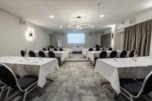 Hotels The Originals Boutique, Hotel Le Pariou, Issoire : photos des chambres