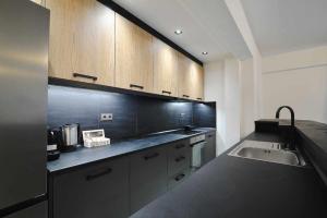 Anemos Luxury Apartments