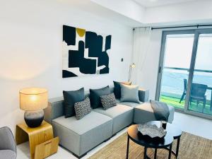 SUNRISE HOMES - 2 Bedroom with Stunning View in Dubai Marina