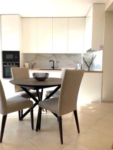 Nordic sea view Scandi Apartments