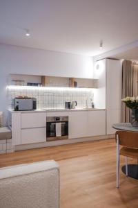 Seaside 9 l Stylish Aparthotel in Three Anchor Bay