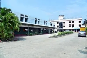 Sithara Guest House - Mundūr