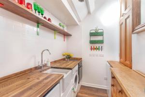 Alnwick Book Nook - dog friendly