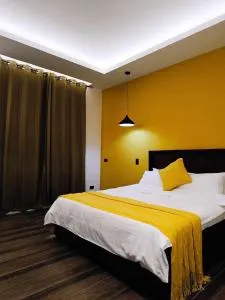 Plato De Ciudad II - Duyong