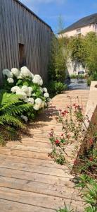 Maisons de vacances 600m bord de mer centre du val andre la maison des pres : photos des chambres