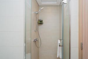 Elite Escape - 1 BHK Getaway in Azizi Riviera