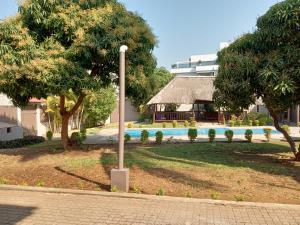 Sparkle Guest House - Self-Catering, Pool, Garden - Hotel 3 stelle a Maputo