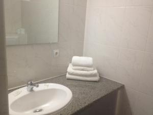 Hotels Hotel Le Strasbourg : photos des chambres