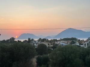 ΔΩΜΑΤΙΟ ΜΕ ησυχία και θέα