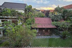 charming balinese Shanty house