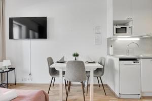 Bellarova Apartments Evakkotie