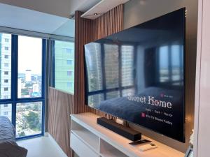 IT Park New Studio Condo 38 Park