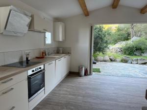 La campagne au bord de la mer